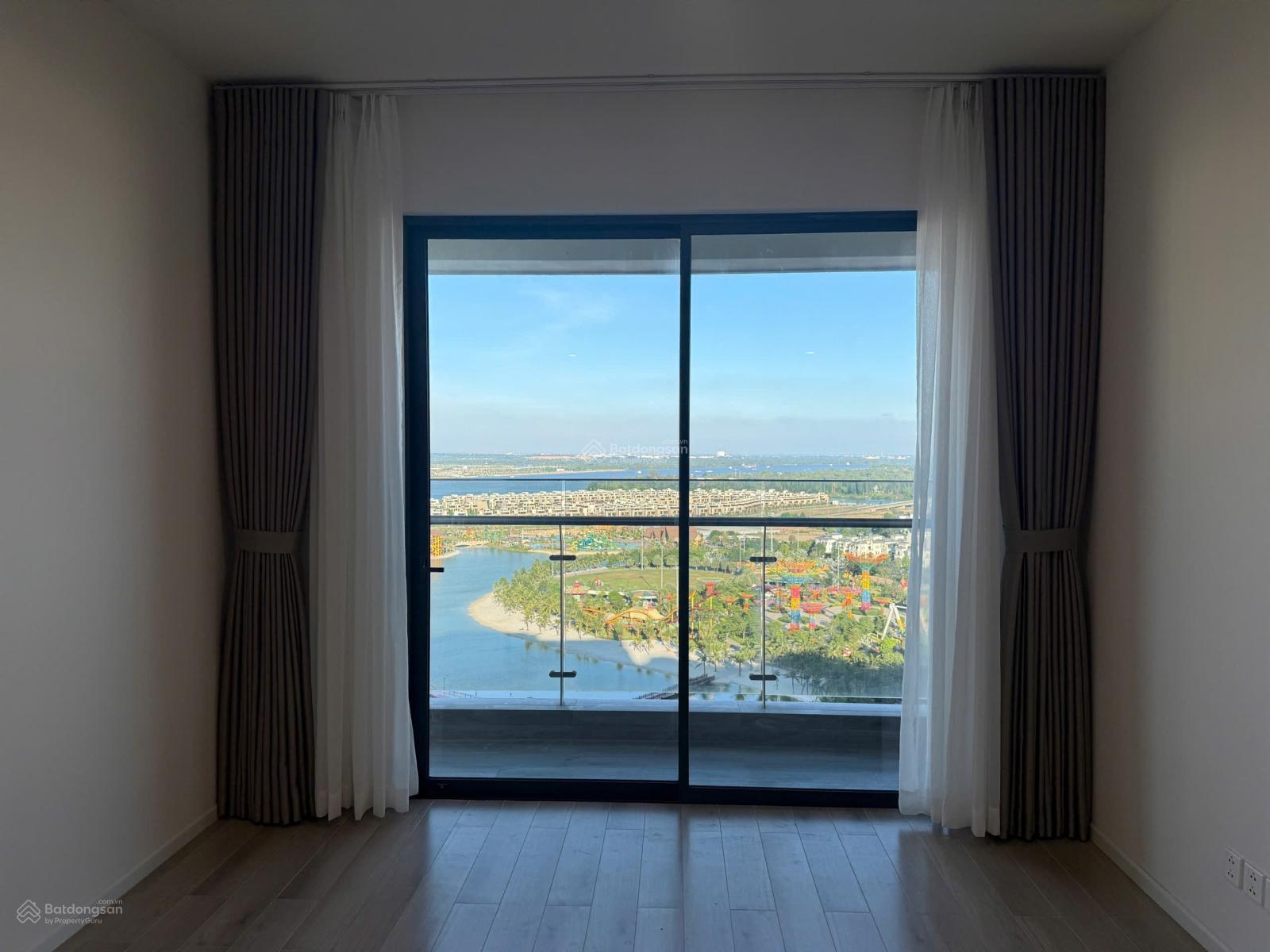 Cho thuê căn hộ 3PN, 17 triệu/th, 100m2 tại Masteri Centre Point, Quận 9, HCM