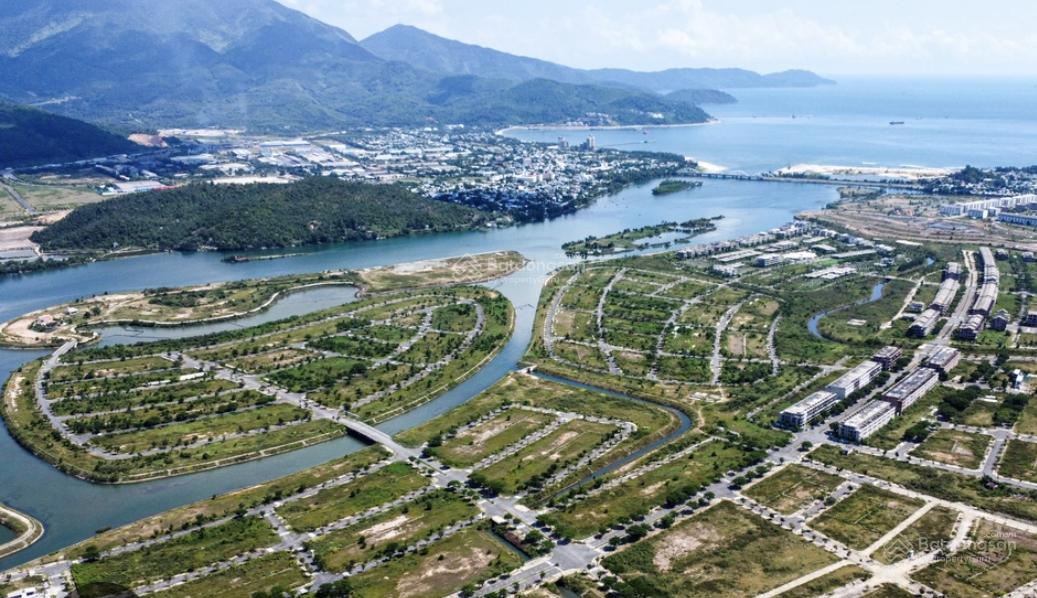 Bán Lô Biệt Thự Golden Hill sát Sông Cu Đê đối diện Công Viên. Vị trí Cực hiếm. Gần Vin Làng Vân