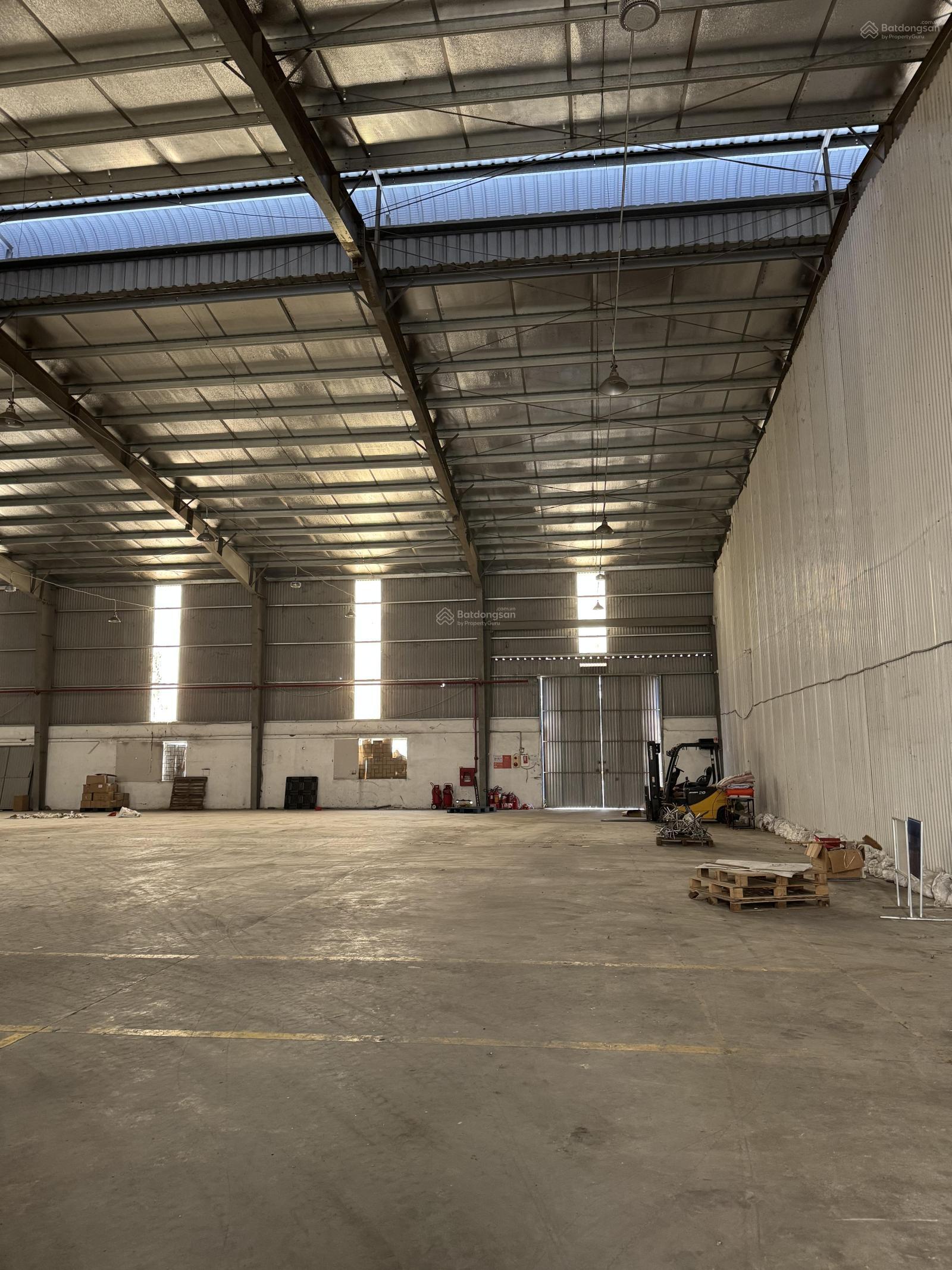 Cho thuê kho xưởng KCN Thạch Thất, Quốc Oai. Diện tích 1200m2 Cho thuê kho xưởng KCN Thạch Thất, Quốc Oai. Diện tích 1200m2