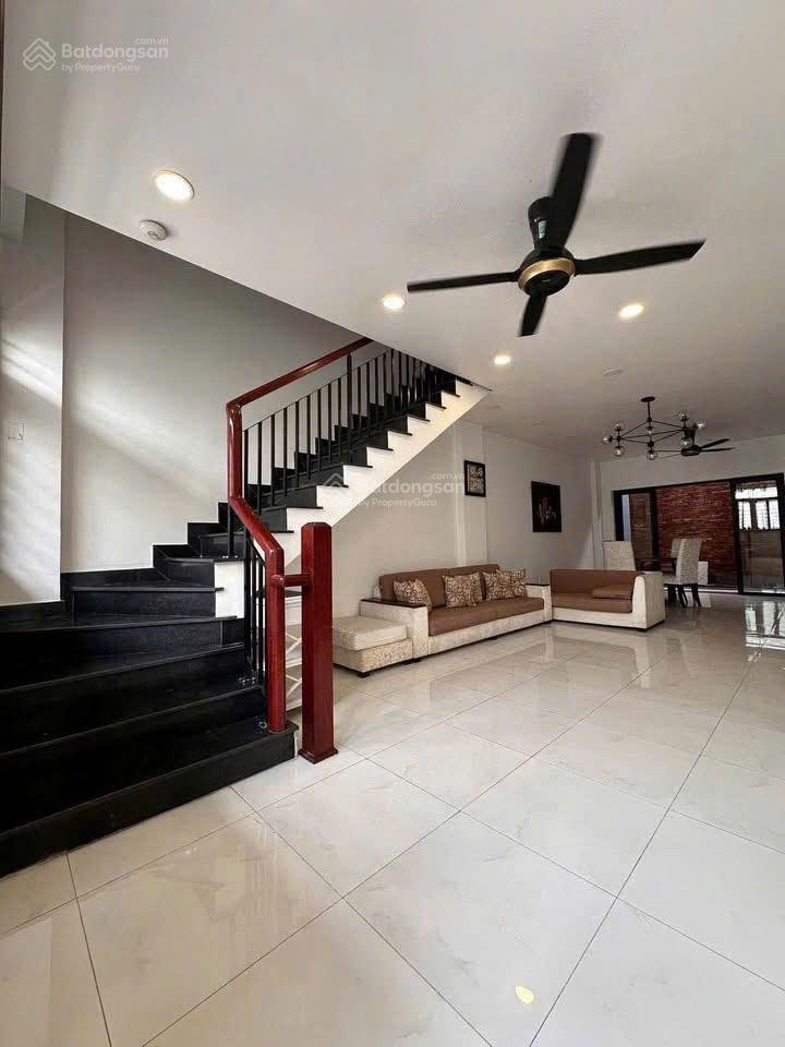 Cho thuê nhà nguyên căn sân bay, Tân Bình