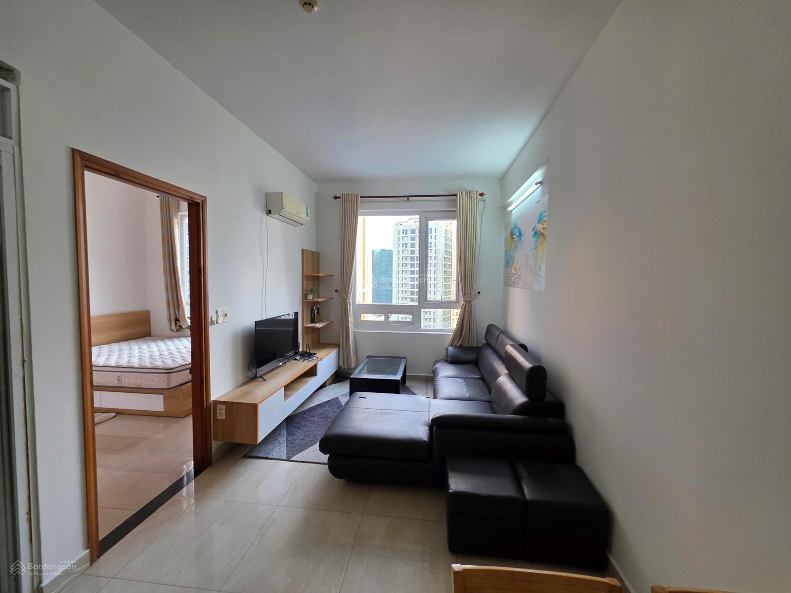 Chủ gửi cho thuê nhanh CH The CBD 2PN 2WC full NT, giá 10.5-11tr/tháng trống sẵn chuyển vào ở ngay Chủ gửi cho thuê nhanh CH The CBD 2PN 2WC full NT, giá 10.5-11tr/tháng trống sẵn chuyển vào ở ngay