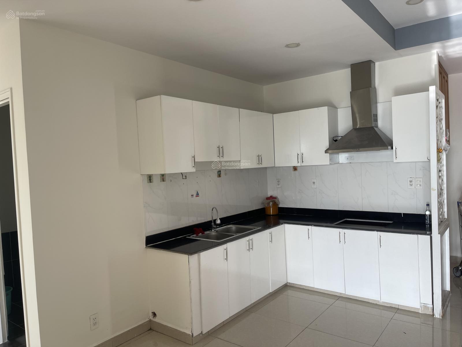 Cần bán gấp căn hộ The Navita 3PN 2WC 119m2 đầy đủ nội thất giá 4.3tỷ, đầy đủ nội thất. Vay NH