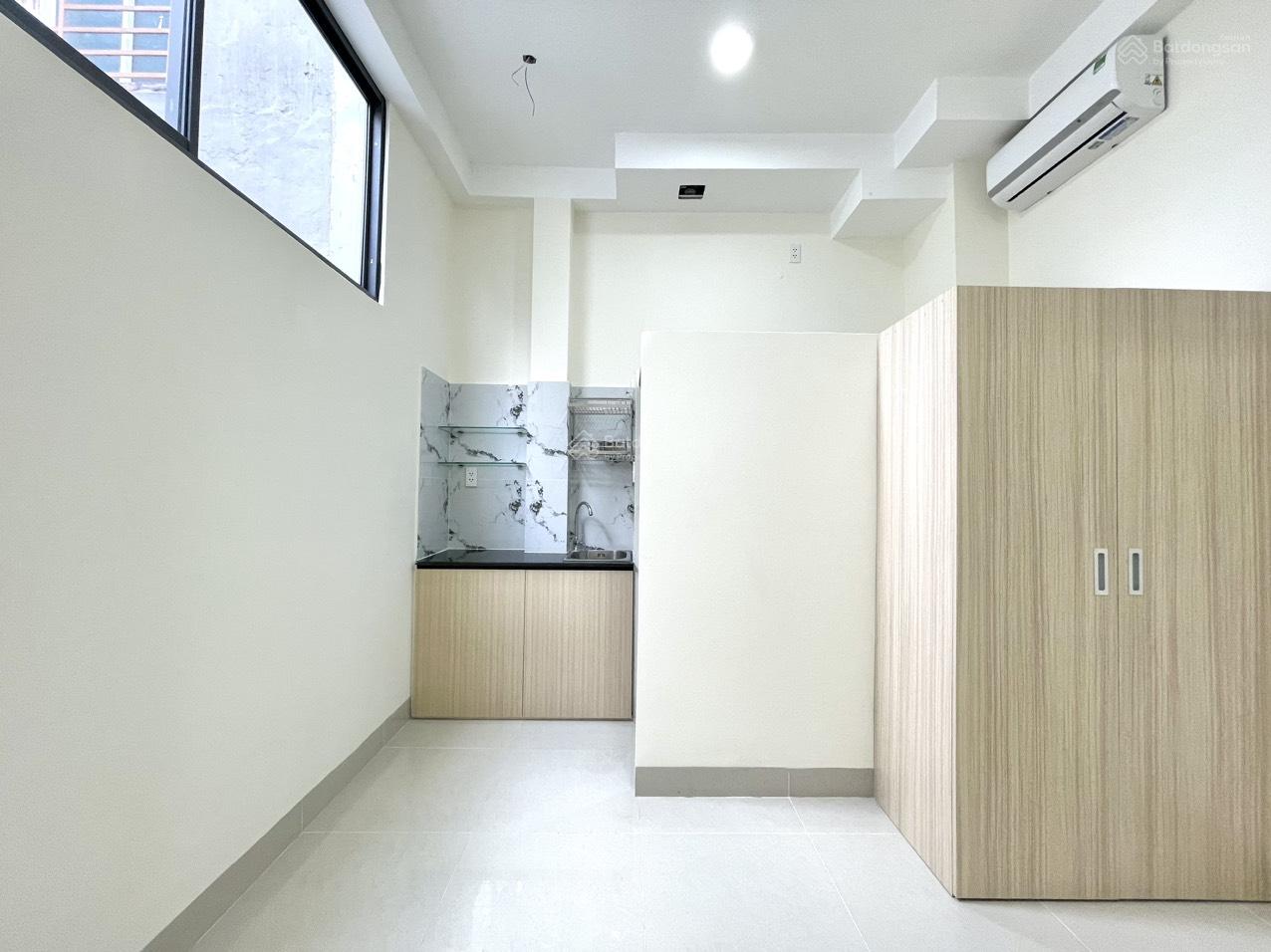 Bóc tem phòng 25m2 mới xây - ngay đường Bùi Đình Túy học viện Cán Bộ, chợ Long Vân