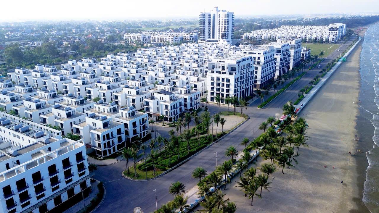 Biệt thự ven biển Vlasta sầm Sơn, chiết khấu 10% + gói quà tặng nội thất 360 triều và 3 chỉ vàng