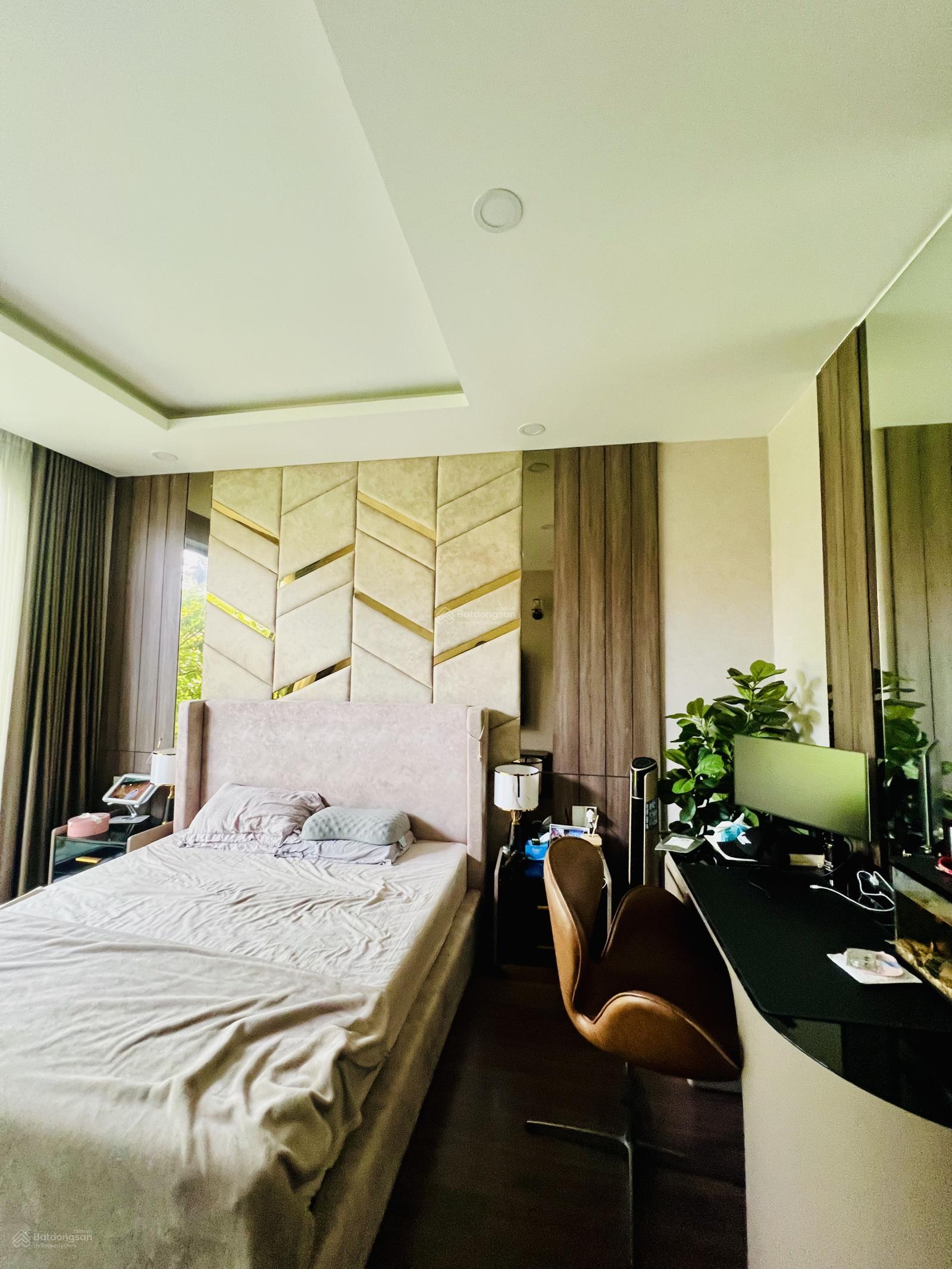 Biệt thự VIP khu biệt thự Ngọc Đức đường Nguyễn Hữu Dật, P.Tây Thạnh 10x18m 3,5 tấm Biệt thự VIP khu biệt thự Ngọc Đức đường Nguyễn Hữu Dật, P.Tây Thạnh 10x18m 3,5 tấm