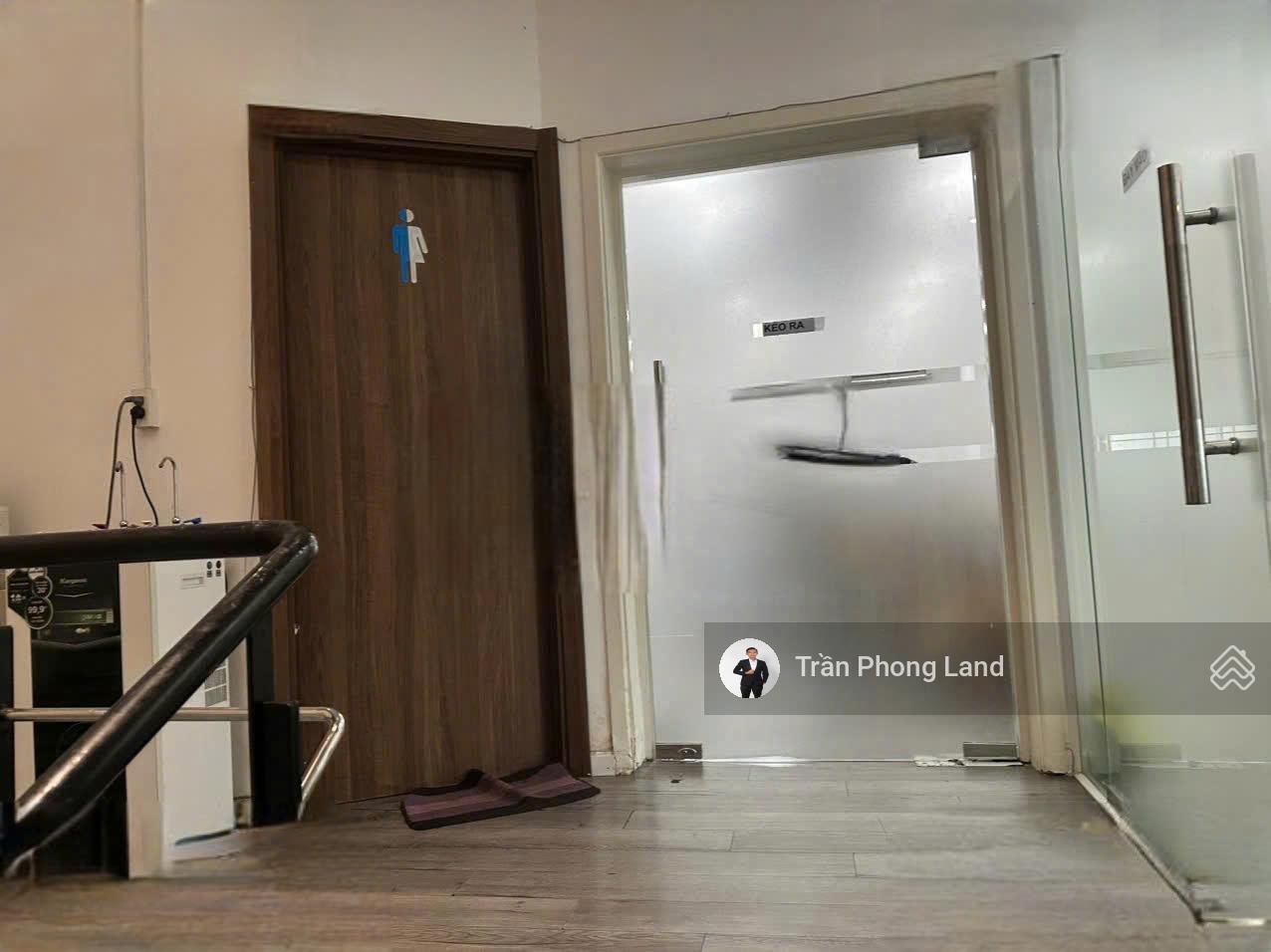 Chính chủ gửi cho thuê nhà mặt tiền 172 Nguyễn Văn Trỗi, P8, Q. Phú Nhuận, 8.5(10)x13m, 0908 140 *** Chính chủ gửi cho thuê nhà mặt tiền 172 Nguyễn Văn Trỗi, P8, Q. Phú Nhuận, 8.5(10)x13m, 0908 140 ***