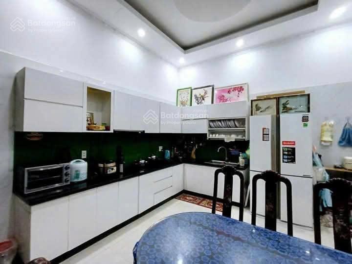 Chính chủ bán biệt thự Phan Chu Trinh Vũng Tàu (9.5x15m=148m2) 1 trệt 2 lầu - H Đông Nam gần biển Chính chủ bán biệt thự Phan Chu Trinh Vũng Tàu (9.5x15m=148m2) 1 trệt 2 lầu - H Đông Nam gần biển