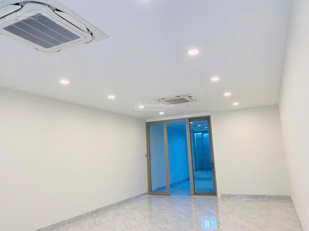 Cho thuê văn phòng Him Lam Kênh Tẻ 10 triệu