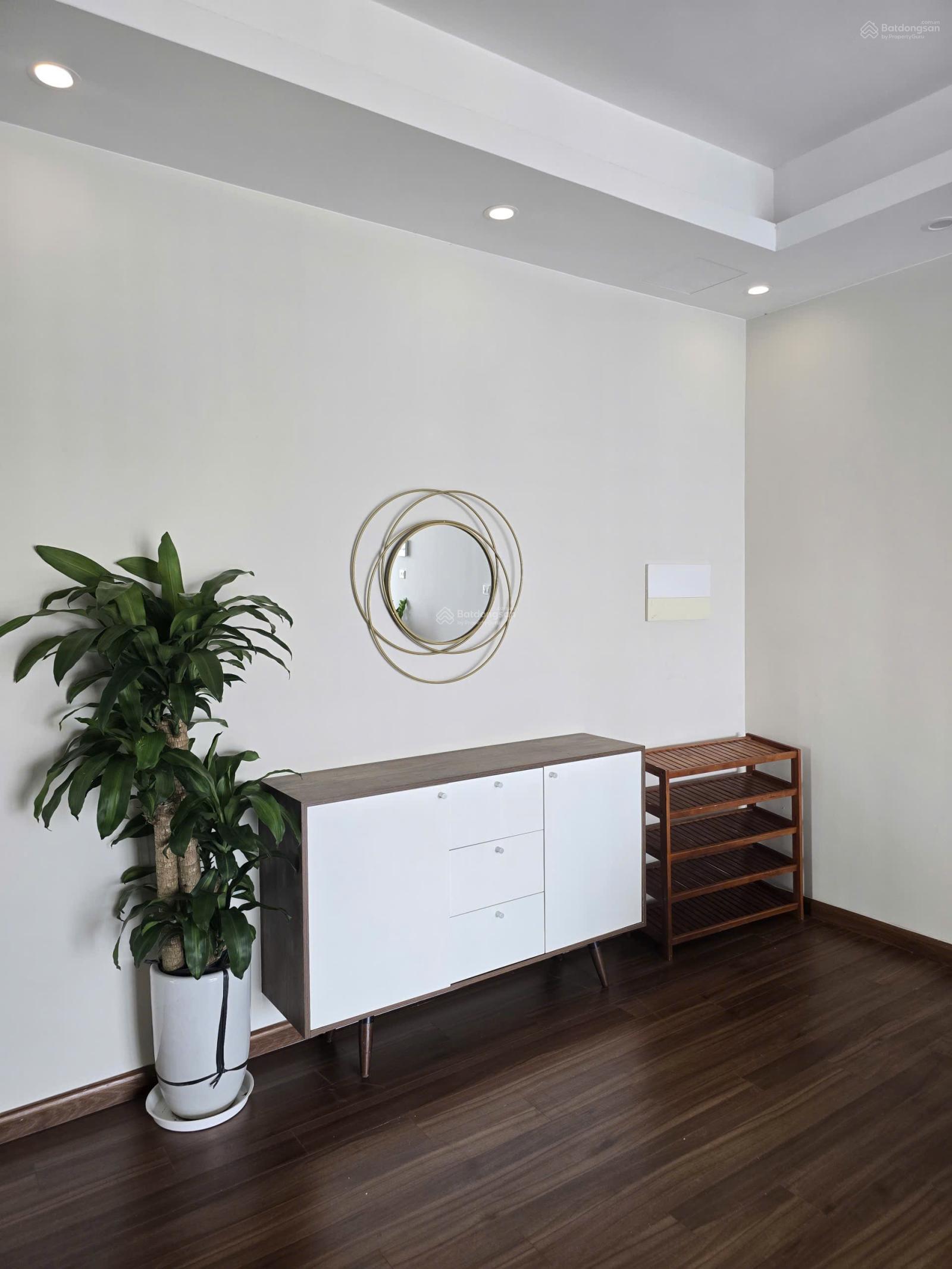 Cho thuê căn hộ 3PN, 2WC, căn góc 112m2 tại Stellar Garden, 20 triệu full đồ đẹp, LH: 0977 858 ***