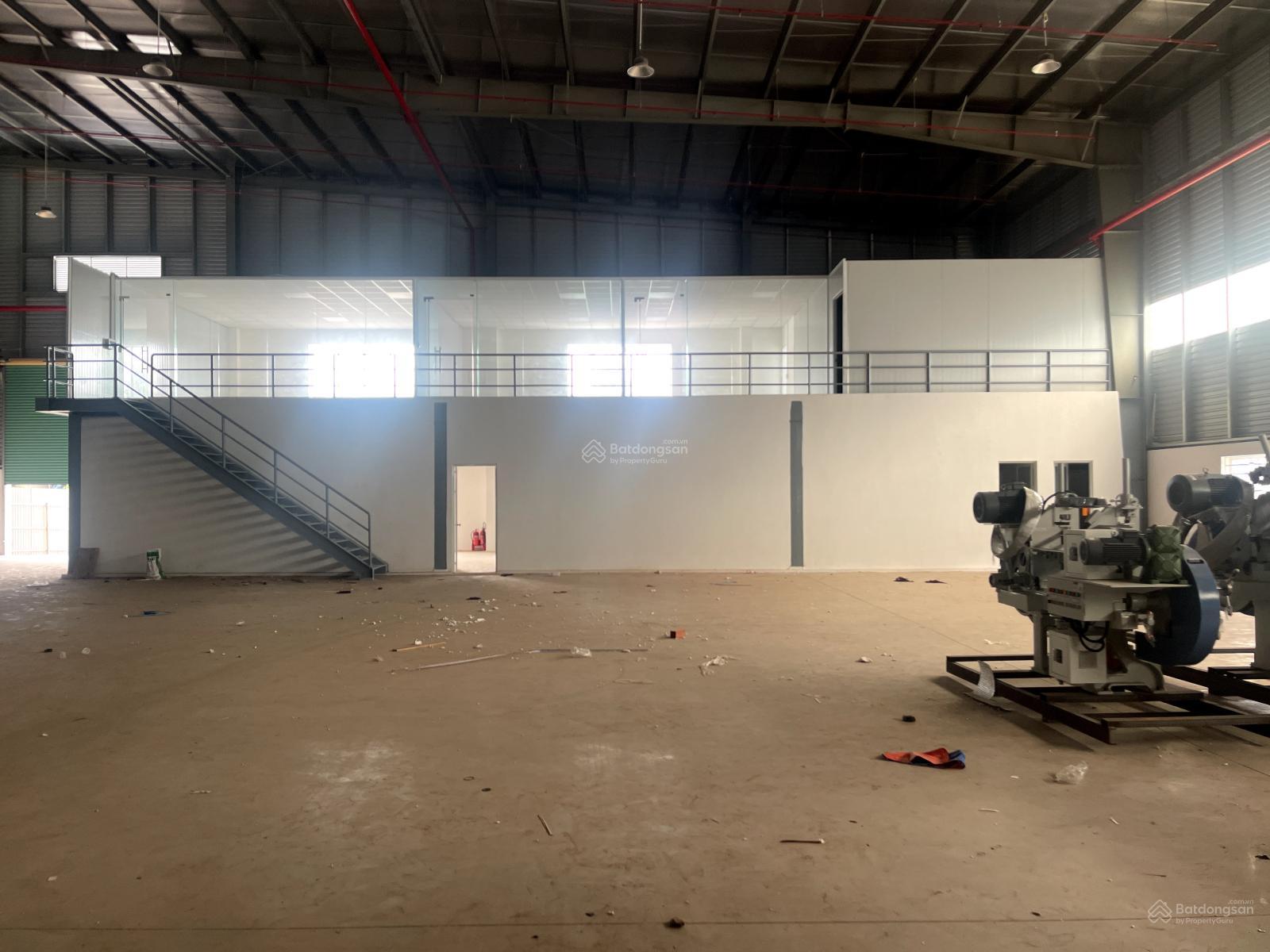 Nhà xưởng cho thuê 2551m2 KCN Long Khánh, Đồng Nai Nhà xưởng cho thuê 2551m2 KCN Long Khánh, Đồng Nai