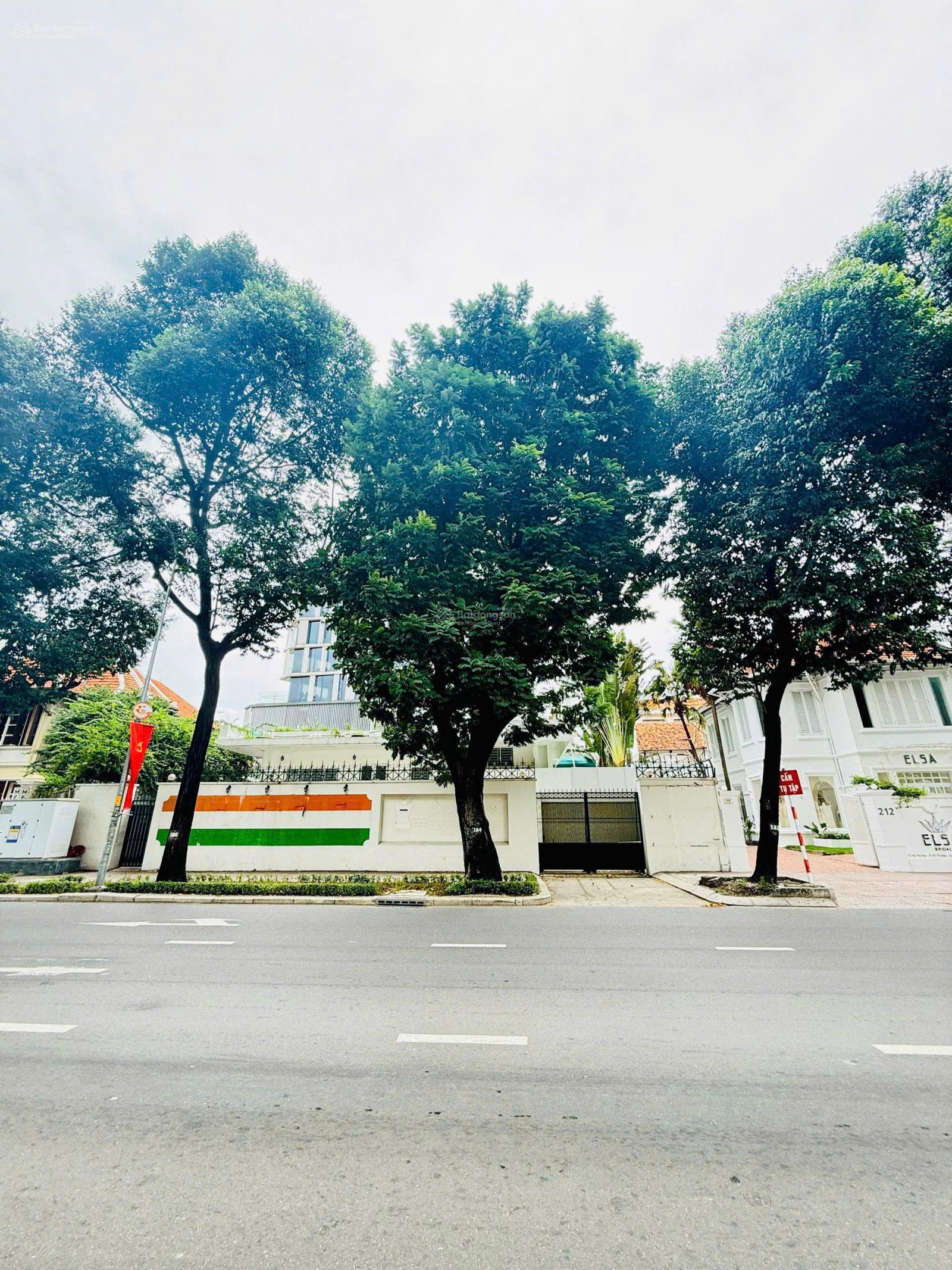 Nhà mặt tiền siêu rộng 25x30m Võ Thị Sáu, Quận 3, đối diện Katinat, giá chỉ 300 triệu/tháng