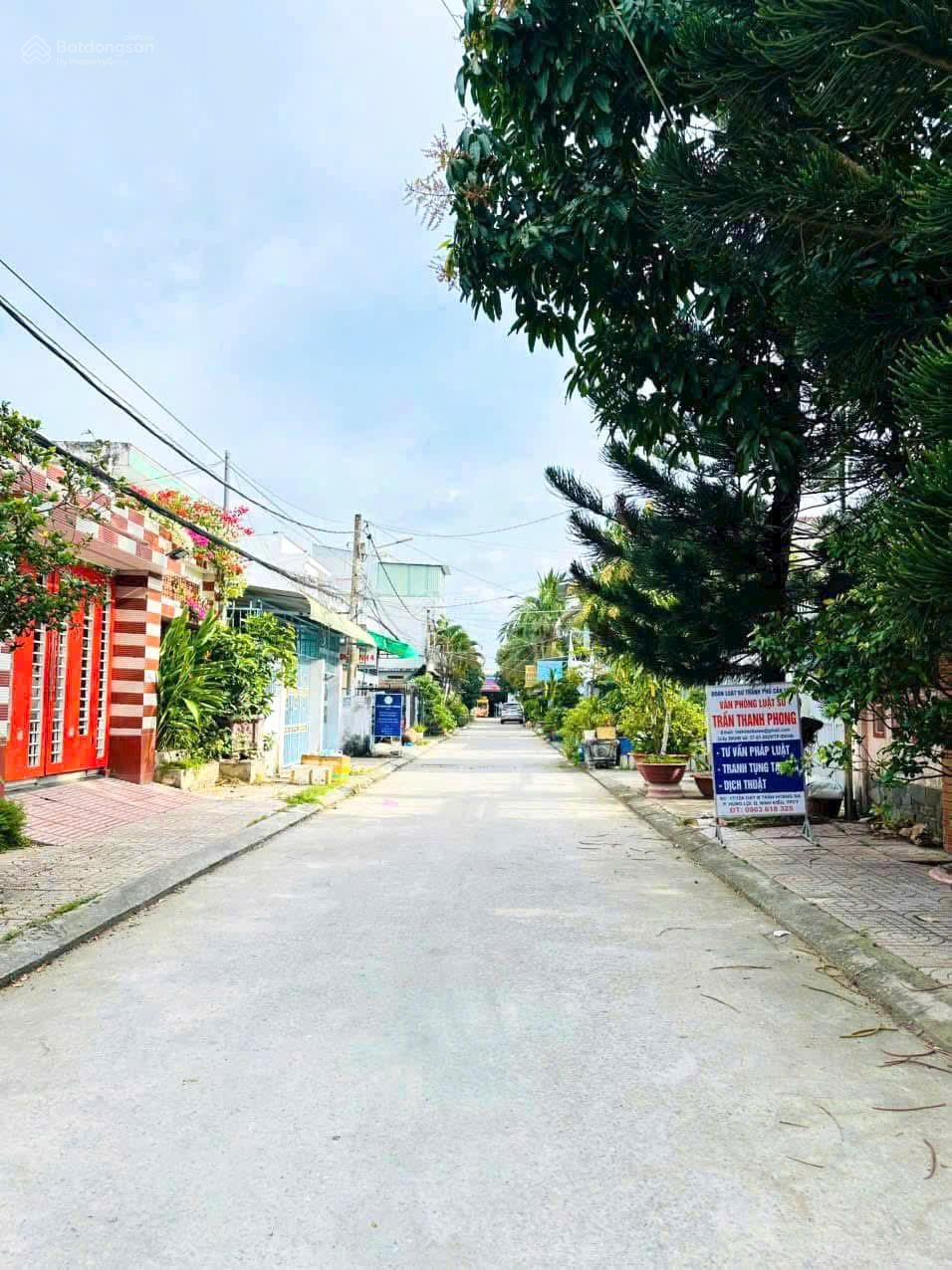 Nền (7,85*25) hẻm 17 đường Trần Hoàng Na Nền (7,85*25) hẻm 17 đường Trần Hoàng Na