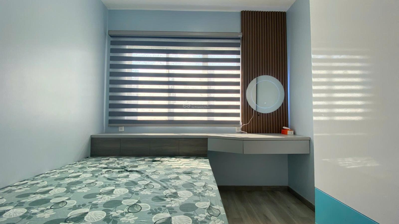 Căn hộ Ruby, 3PN - 2WC, 80m2, bán 4 tỷ200 tr, full NT, view công viên