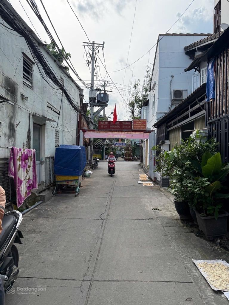 Cần tiền bán gấp căn nhà góc 2 mặt tiền, P Tân Quy, DT 5x20 hạ giá chốt gấp 6tỷ cho khách thiện chí Cần tiền bán gấp căn nhà góc 2 mặt tiền, P Tân Quy, DT 5x20 hạ giá chốt gấp 6tỷ cho khách thiện chí