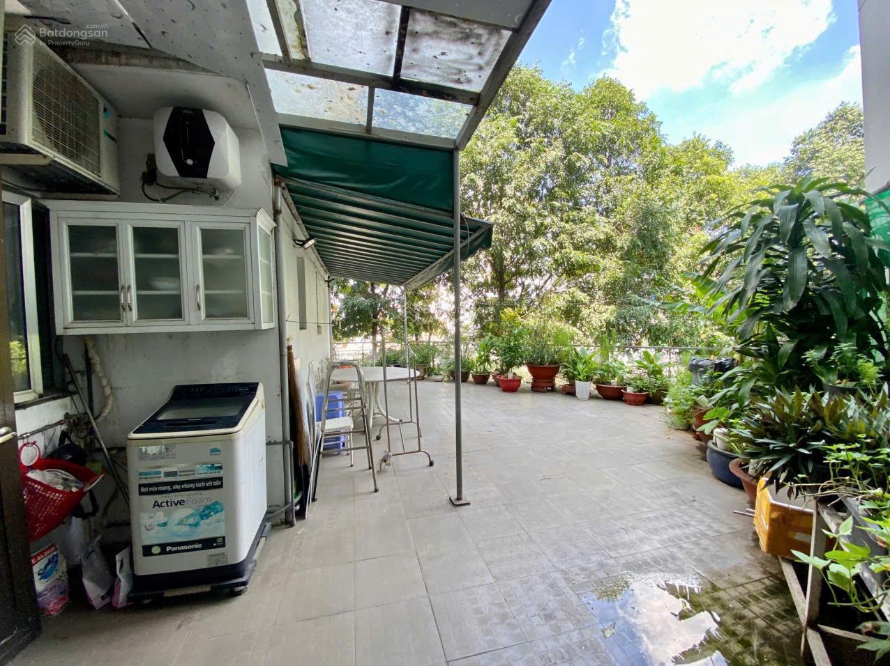 ĐỘC LẠ RUBY : Bán căn hộ Ruby 3pn,2wc, 80m2 , được sử dụng 50m2 sân vườn , giá 5ty200tr, đã có sổ