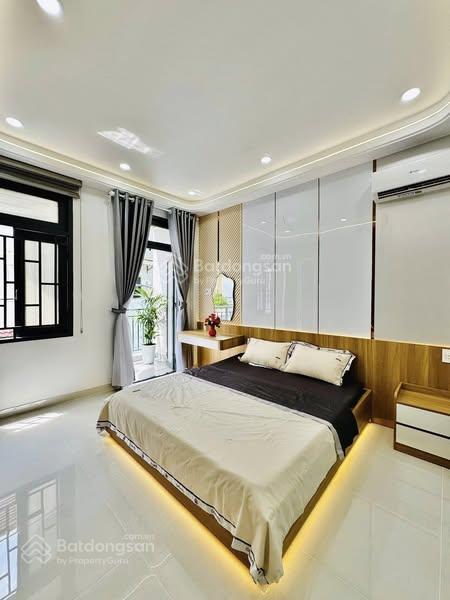 Bán nhà mới 3 lầu sân thượng 4x13m hẻm nhựa thông xe hơi 6m Lũy Bán Bích giá 6.4tỷ LH 0936 999 ***