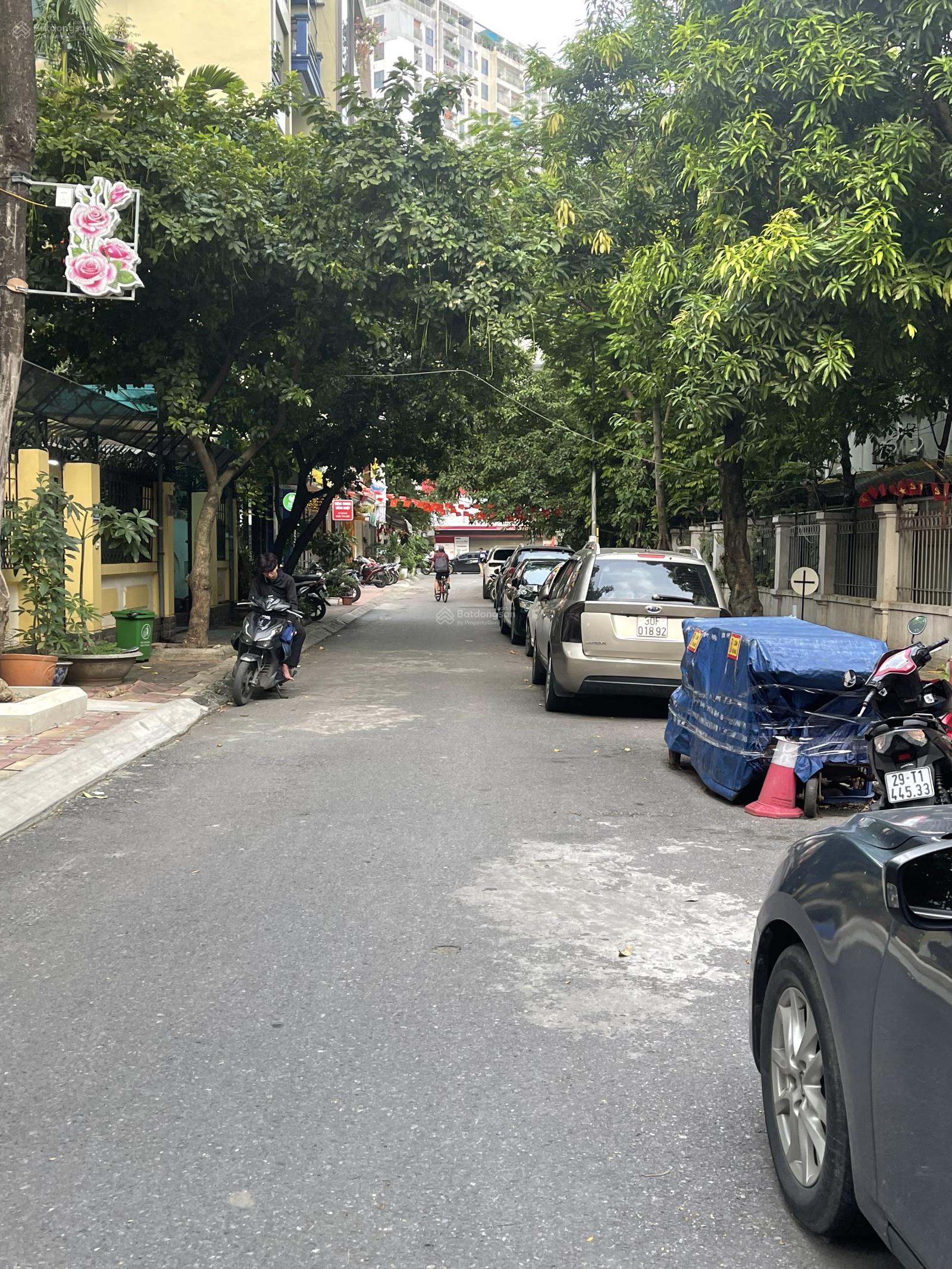 VỊ TRÍ KHÔNG THỂ ĐẸP HƠN - PHỐ NGUYỄN THỊ ĐỊNH - VỈA HÈ 2 BÊN - CÁCH PHỐ 10M, 145M2 X 5T, MT 8.6M