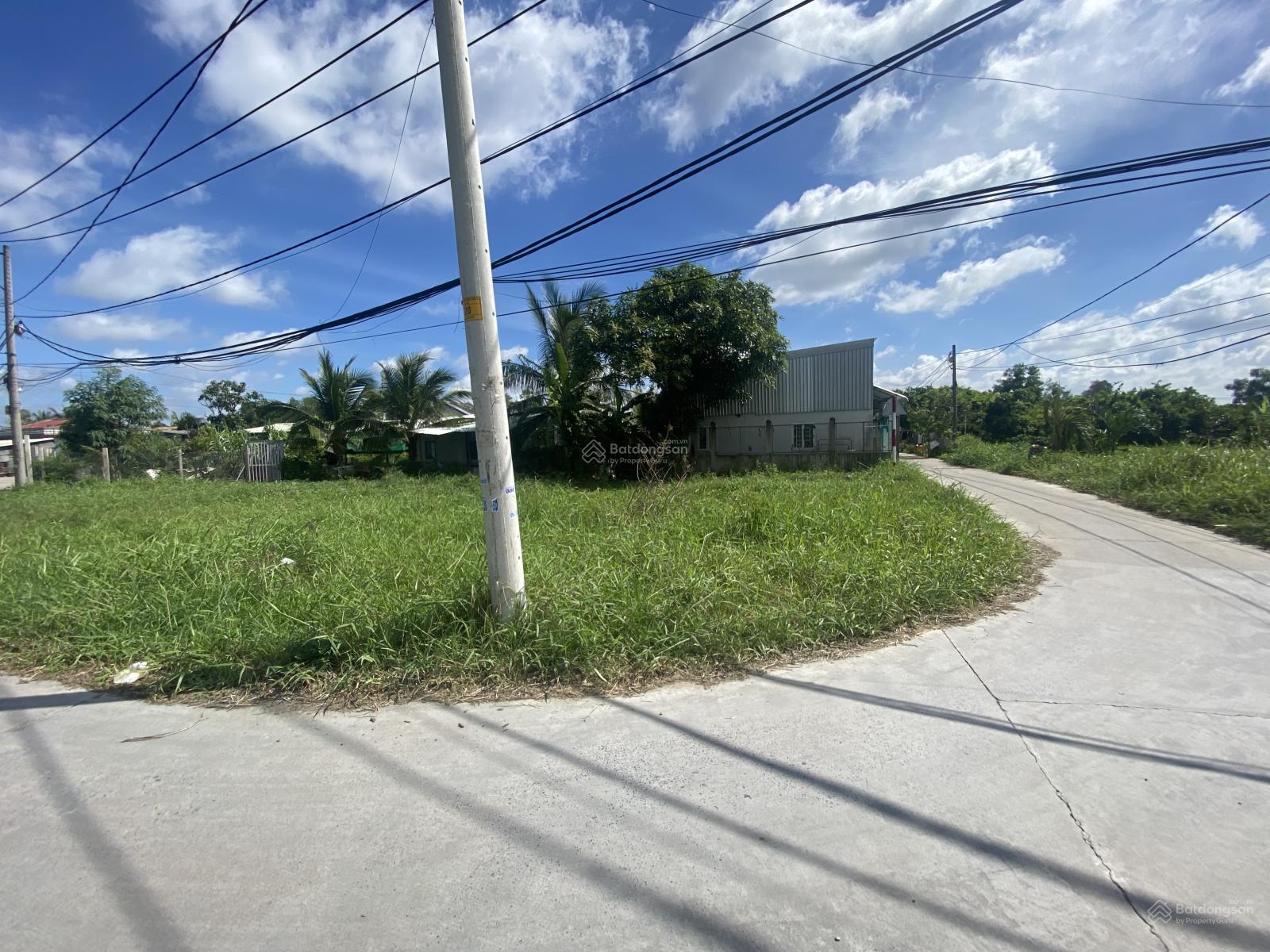 Ngộp hạ giá góc 2MT đường 173.8m2 có thổ cư giá rẻ