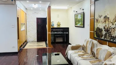 Chính chủ bán căn 151m2, 3 ngủ tại Trung Hòa Nhân Chính tòa 17T5, ban công Đông Nam, sổ đỏ