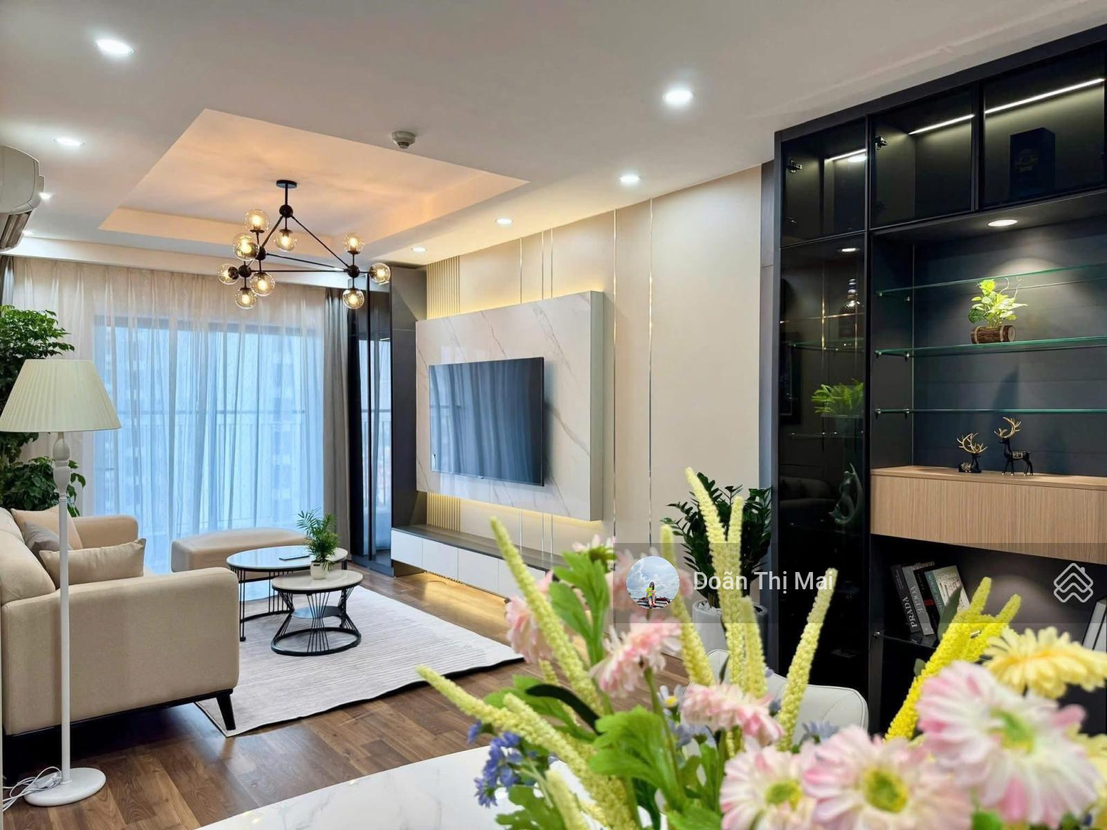Chính chủ gửi bán CHCC Osaka 56m2, 2 phòng ngủ, view hồ, full nội thất