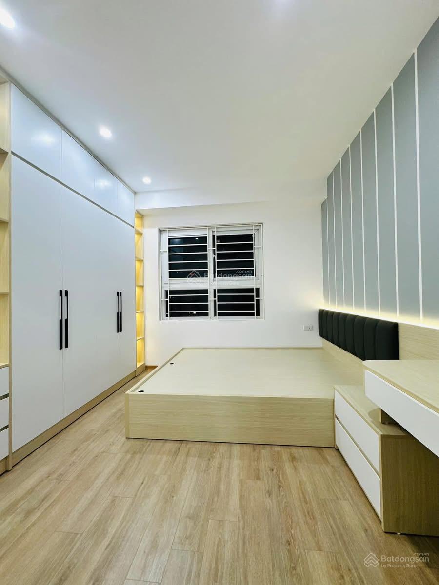 Bán CHCC Đại Kim Building, đường Trần Hoà 3PN, 2WC, 70m2, giá 5,45 tỷ, nội thật đẹp