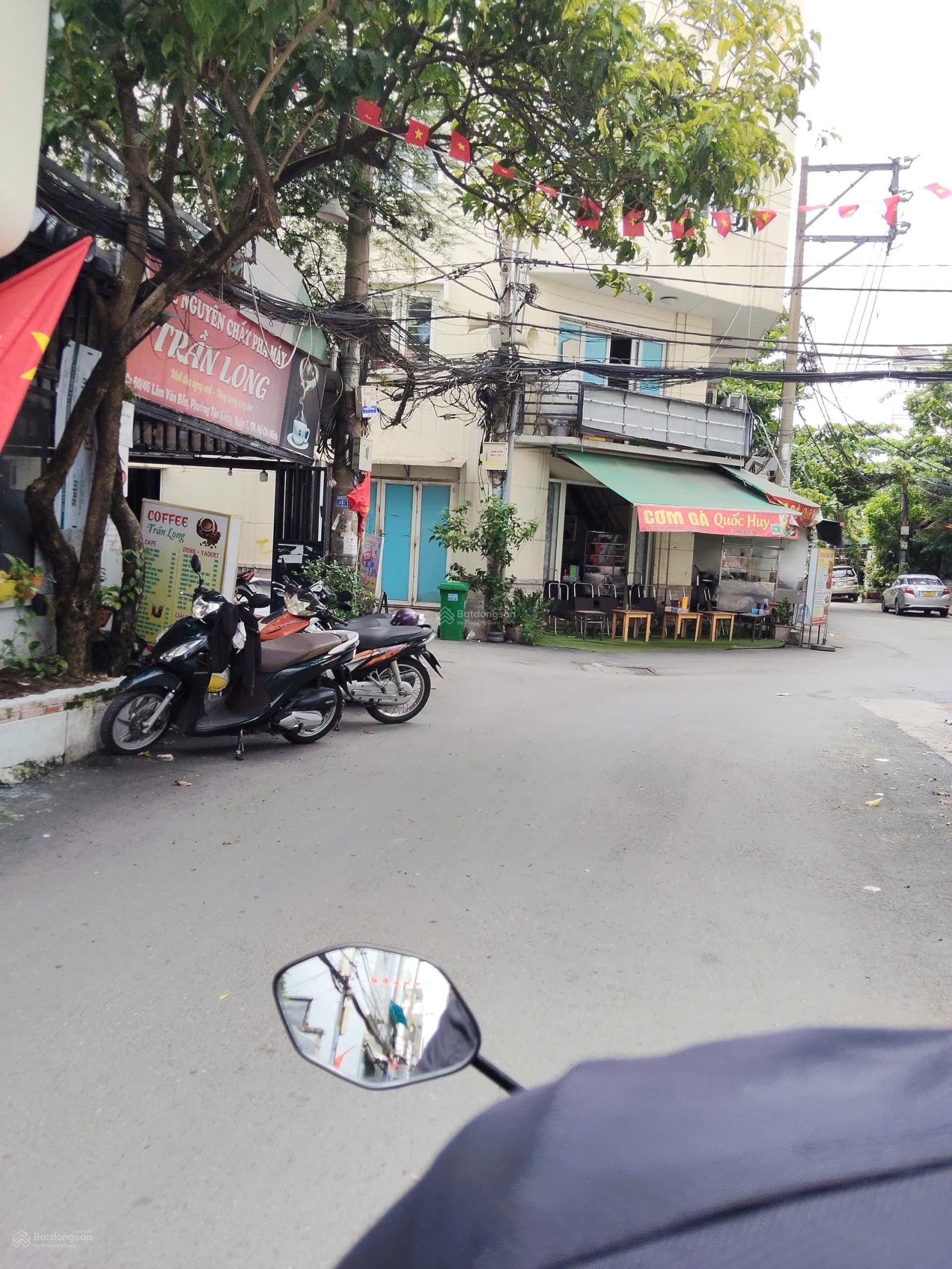 Cho thuê mặt bằng 10x20m, hẻm 60 Lâm Văn Bền Q7, giá 25tr/th. LH: 0978 272 *** - Trang