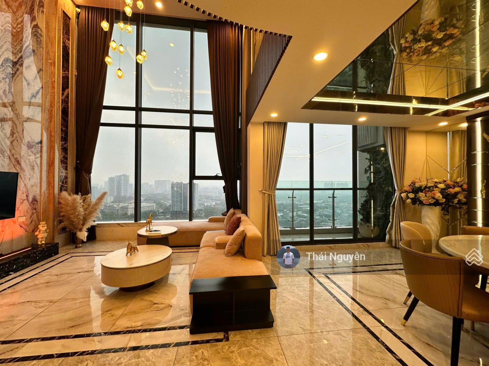 (Giá chuẩn) bán căn Duplex 4PN-3WC 175m2 Thanh Xuân Complex. Full nội thất, có slot ô tô. Giá 17 tỷ