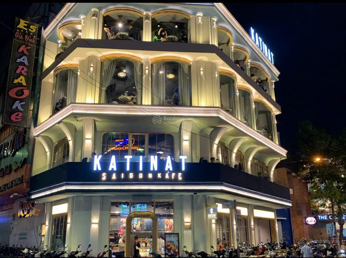 Hàng kín siêu hót mặt tiền Lê Văn Việt,Thủ Đức, 375m2, HĐT 240tr, giá 57.8 tỷ