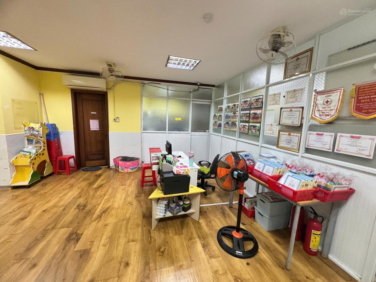 Căn hộ shophouse Hoàng Anh An Tiến 2 tầng trống suốt - 15tr/tháng - 0911 357 *** Ngân Căn hộ shophouse Hoàng Anh An Tiến 2 tầng trống suốt - 15tr/tháng - 0911 357 *** Ngân