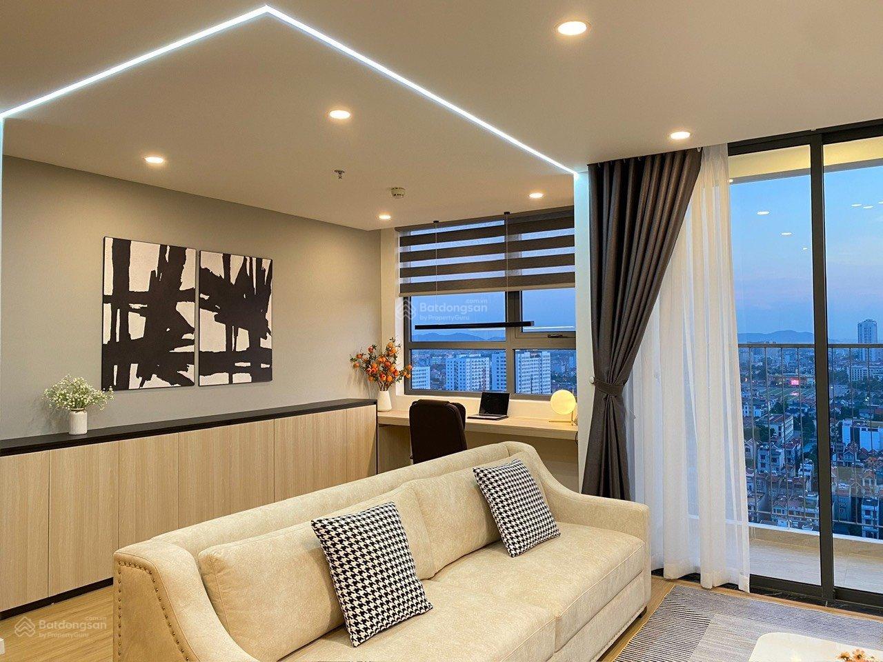 Hiếm: Cho thuê căn hộ hoa hậu 127m2, 3PN, full tại FLC 265, giá 22tr/th, LH: 0899 511 ***