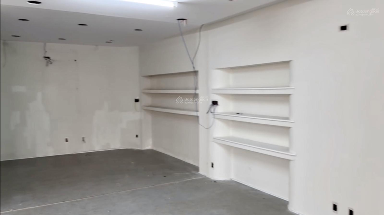 Bán nhà 28 tỷ ngang 8m nằm trên con đường thương mại sầm uất Kinh Dương Vương, Q6. ĐT 0908 137 *** Bán nhà 28 tỷ ngang 8m nằm trên con đường thương mại sầm uất Kinh Dương Vương, Q6. ĐT 0908 137 ***