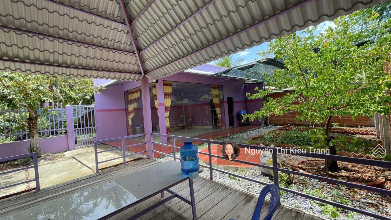 Bán 300m2 khu nhà vườn nghỉ dưỡng ao cá nhà thủy tạ sân vườn trọn gói giá chỉ 670 triệu