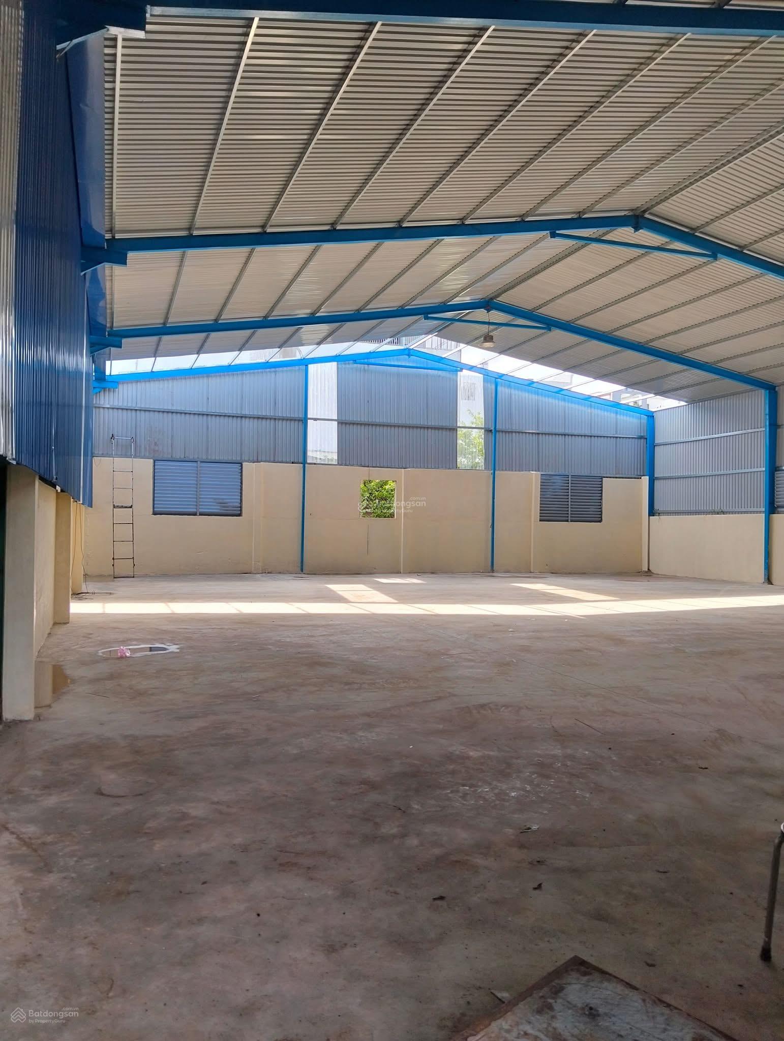 Cho Thuê Kho 2400m2 - 170tr Đường Võ Văn Kiệt Cho Thuê Kho 2400m2 - 170tr Đường Võ Văn Kiệt