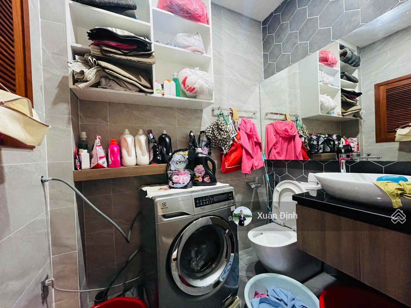 Cho thuê biệt thự view hồ KĐT Lakeview City giá 45tr/tháng 176m2, full NT cao cấp, 3PN - 4WC Cho thuê biệt thự view hồ KĐT Lakeview City giá 45tr/tháng 176m2, full NT cao cấp, 3PN - 4WC