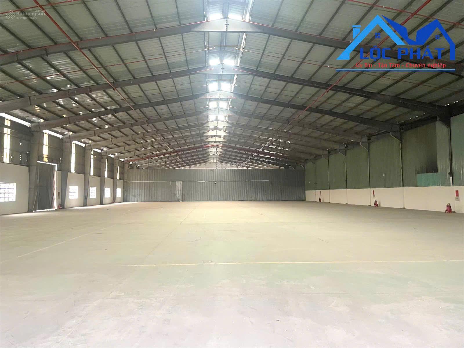 Cho thuê nhà xưởng 2500m² giá chỉ 275 triệu/tháng KCN Biên Hòa, Biên Hòa, Đồng Nai - LH 0931 760 ***