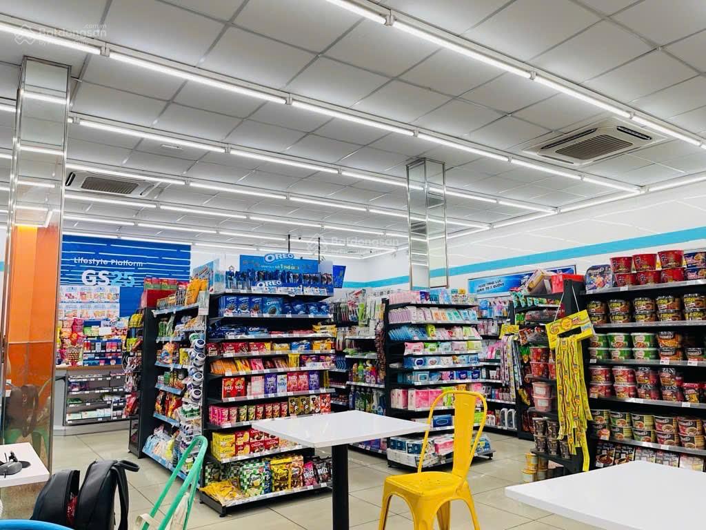 VỊ TRÍ ĐẸP - BÁN MTKD NGAY TÂN HƯƠNG, NGUYỄN SUÝ - NGANG KHỦNG 12M, 210M2 VUÔNG - HƠN 48Tỷ