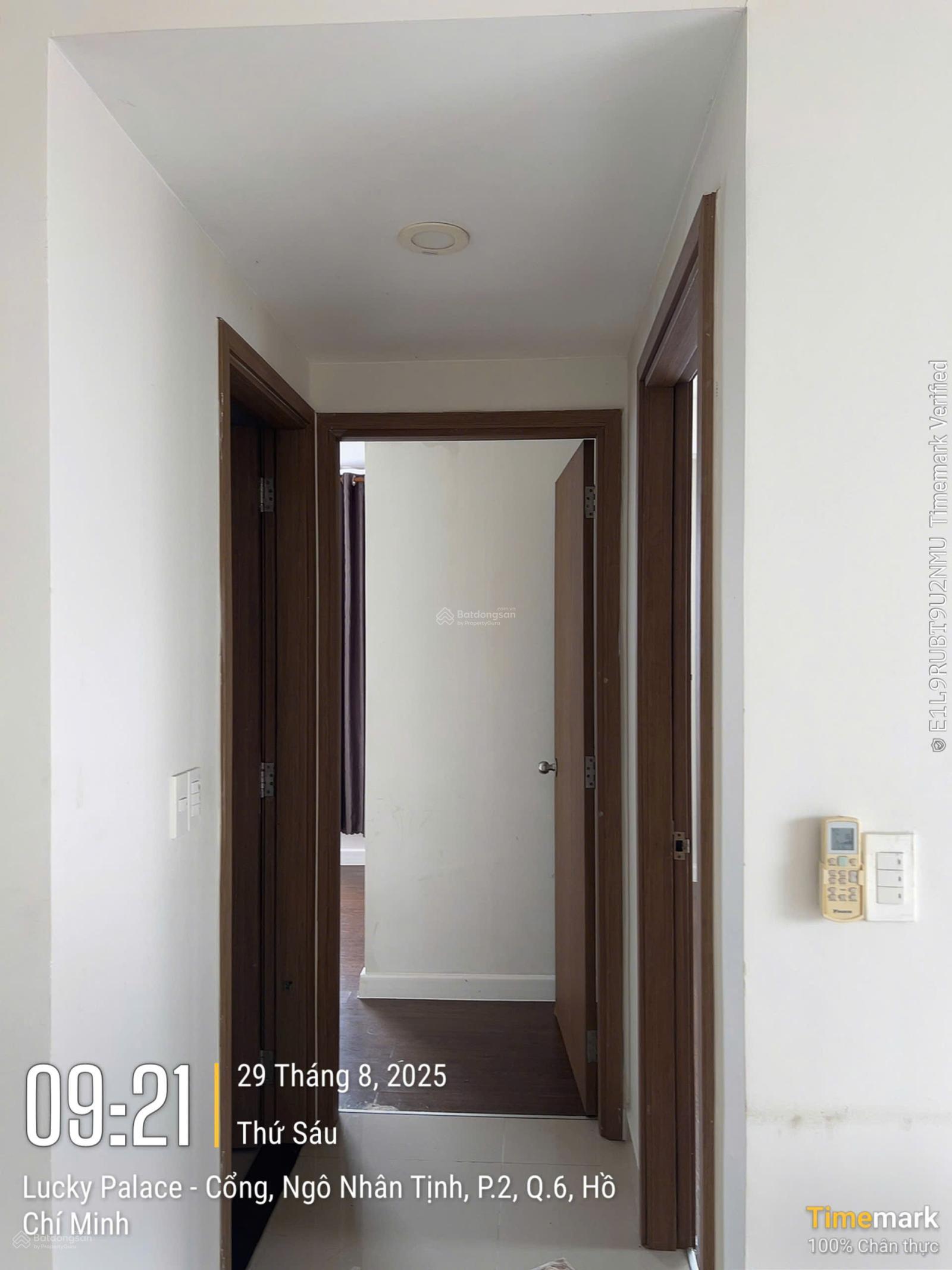 Bán căn hộ Lucky Place, 2PN, 2WC, căn góc, view quận 1, không nội thất, giá: 5.3 tỷ, 0908 435 ***