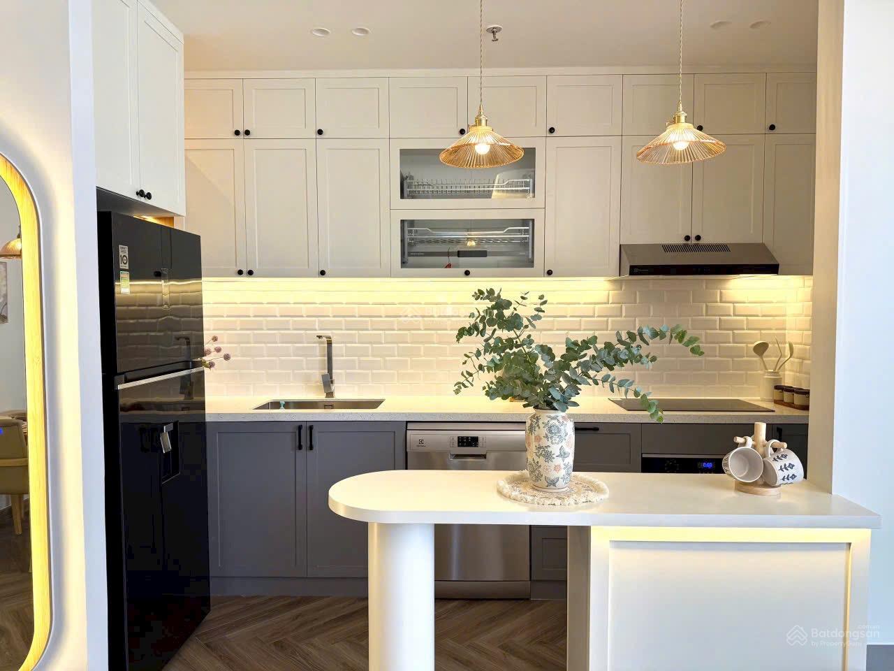 Cần bán căn hộ Green Valley 120m2 3PN giá chỉ 10.4tỷ. LH: 0979 555 *** Mr Hùng