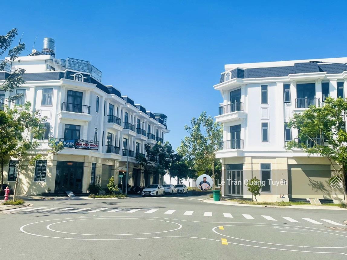 Bán Lô Góc Vip 5x15 đối diện Công Viên KDC Thắng Lợi Central Hill, giá chỉ 2 Tỷ, SHR Công Chứng