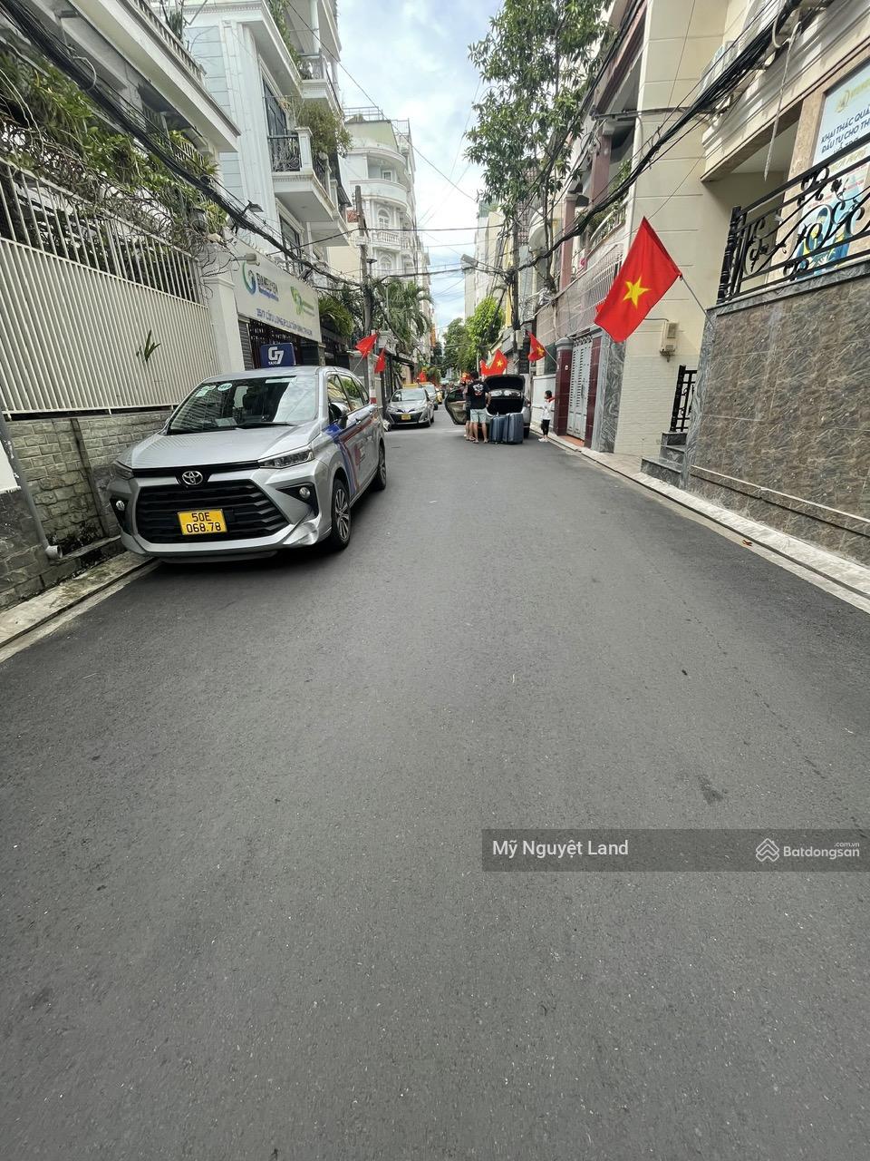 Cực Hot ! Sát Sân bay HXH Lê Văn Sỹ,Tân bình DT:6 x15m (80m2), 5 Tầng, chỉ 17,9 tỷ TL, 0903,155438