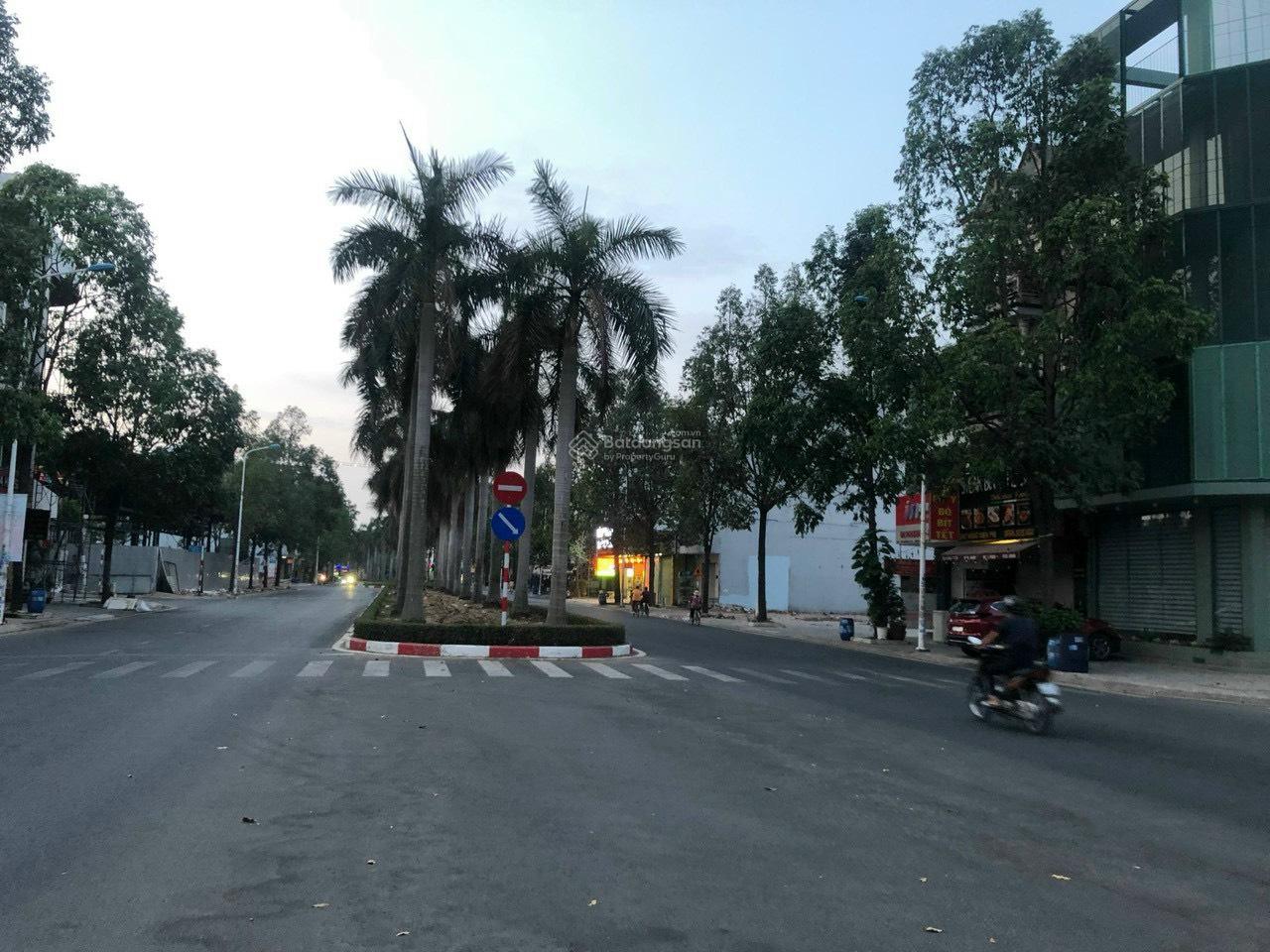 CHủ Bán Nhanh lô Đất 172m2 ngay Đường Chính rộng 16m - Ở hoặc Làm VP kinh doanh- hướng ĐN giá 7ty4