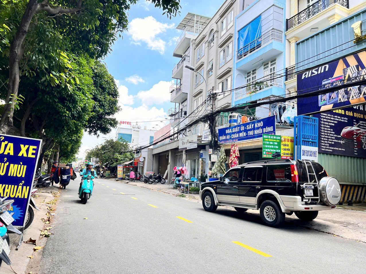 Bán nhà Mặt Tiền sát Hoàng Diệu 2 - Thủ Đức - 96M2 - Kinh Doanh Sầm Uất - gần Đại Học Ngân Hàng