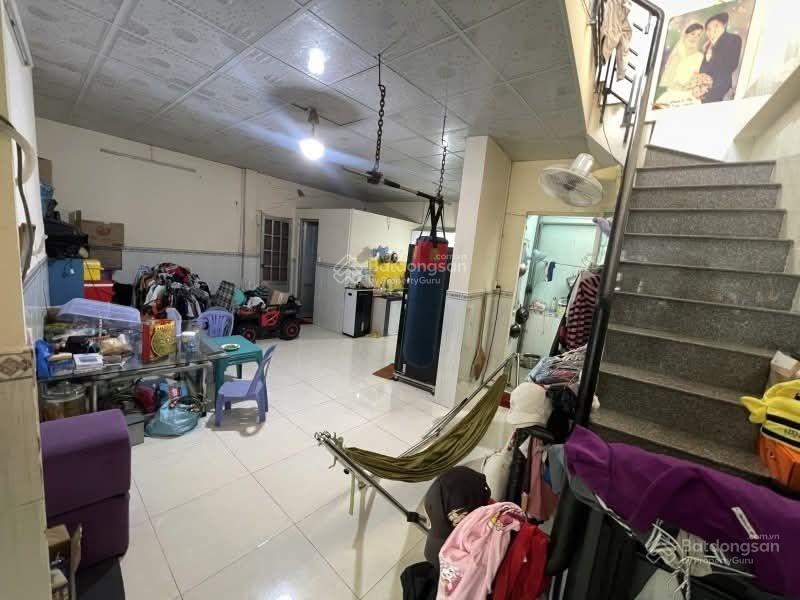 Bán nhà vị trí đẹp, đường Huỳnh Tấn Phát, Quận 7. Hẻm xe hơi DT 7.2x14m, giá: 7. X tỷ Bán nhà vị trí đẹp, đường Huỳnh Tấn Phát, Quận 7. Hẻm xe hơi DT 7.2x14m, giá: 7. X tỷ