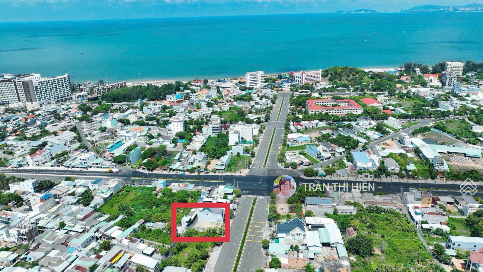 Mặt tiền Nguyễn Chí Thanh - TT Long Hải - cách biển 800m; DT 161,8m2 - sẵn 76,4m2 thổ cư