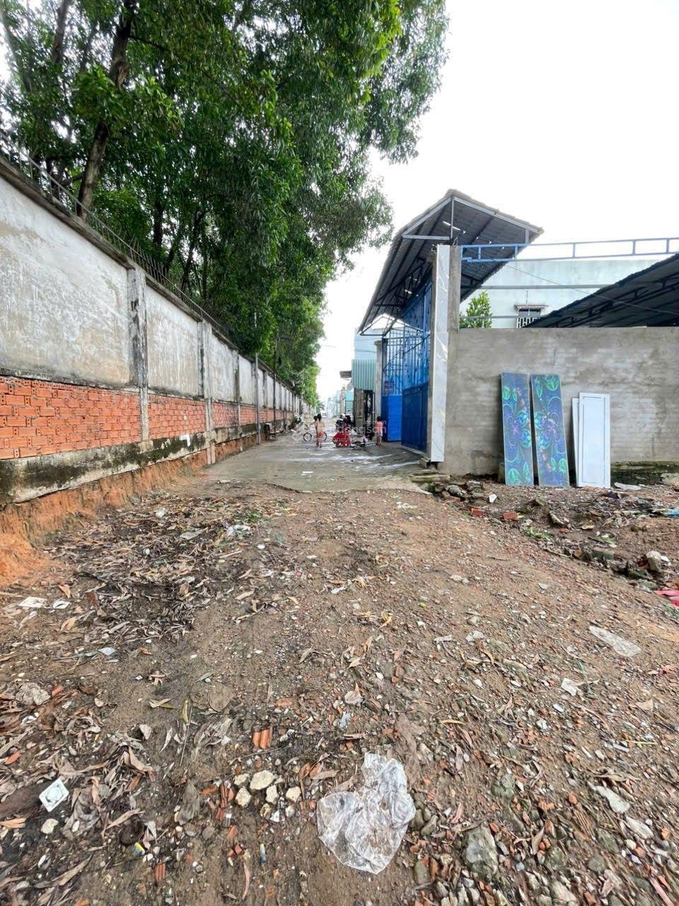 Đất 60m2 KDC liền kề KDC Biconsi Tân Bình Dĩ An