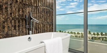 TÔI CẦN CHO THUÊ CĂN HỘ 2 PHÒNG NGỦ WYNDHAM SOLEIL GIÁ 55 TRIỆU LH 0766 827 ***