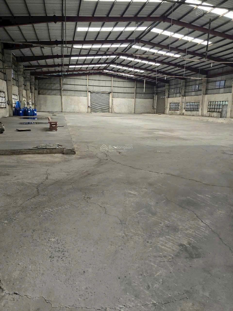 cho thuê 2000m kho xưởng vỏ văn bích củ chi