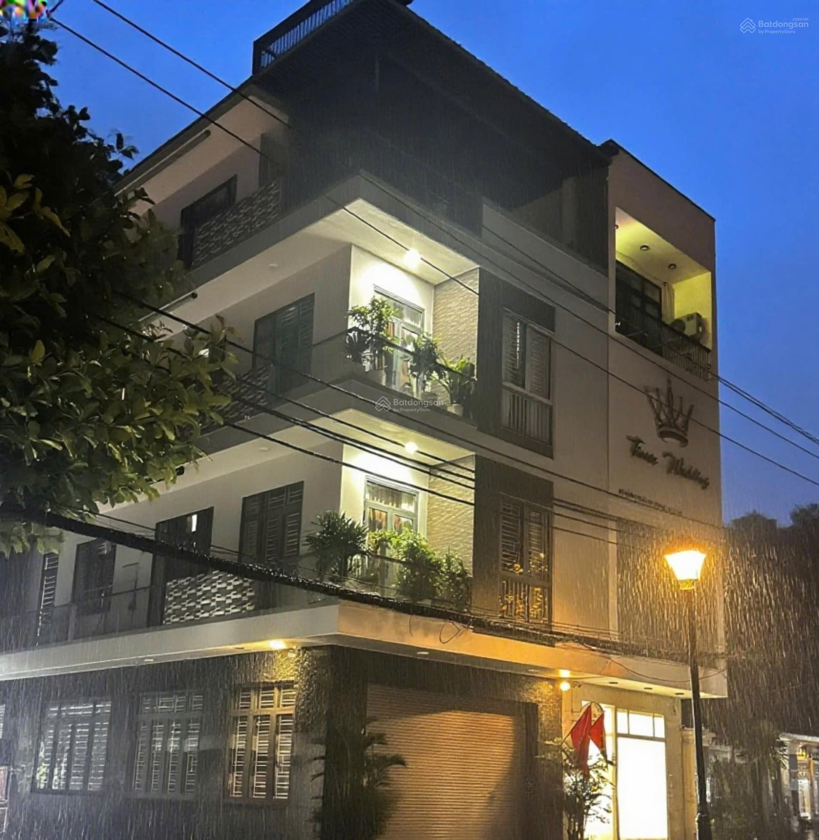 Bán nhà căn góc 4 tầng TT Hải Châu gần đường Trưng Nữ Vương-đối diện công viên, đầy đủ tiện ích 10m