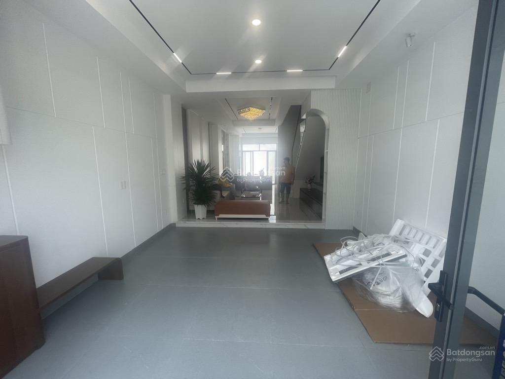 BÁN NHÀ QUẬN 7- 2MT- Đ Phú Thuận 3 tầng - 5x25m gần CC Ngọc Lan - 16 TỶ HƠN THƯƠNG LƯỢNG