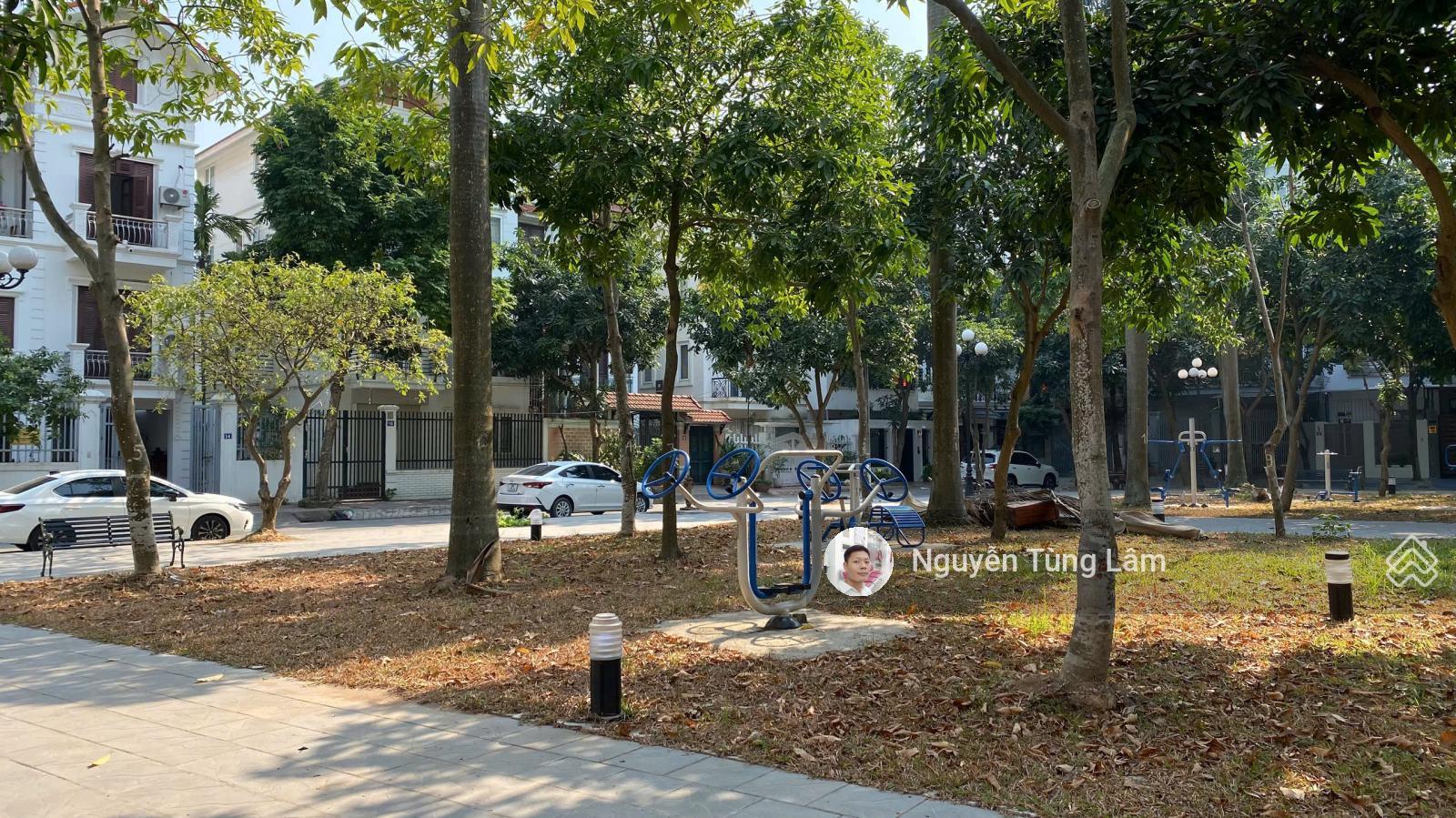 HIẾM: Biệt thự Khu đô thị Sài Đồng 153m2 Lô góc 3 mặt Đường View Vườn hoa HIẾM: Biệt thự Khu đô thị Sài Đồng 153m2 Lô góc 3 mặt Đường View Vườn hoa